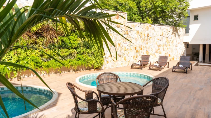 Escapada Romântica em Porto Seguro Onde o Amor Floresce